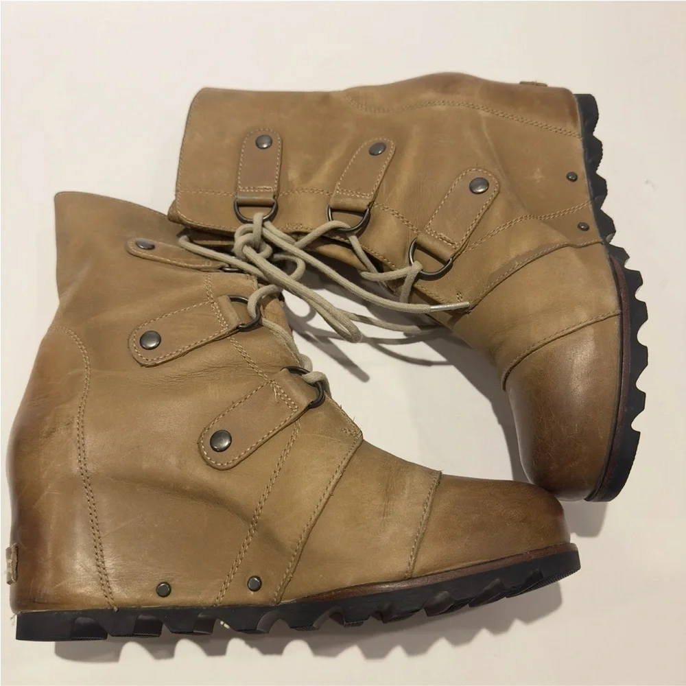 Sorel Women's Joan Of Artic Wedge ll Ash Brown Leather Boots - Picture 4 of 9